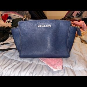 Michael Kors Mini Crossbody